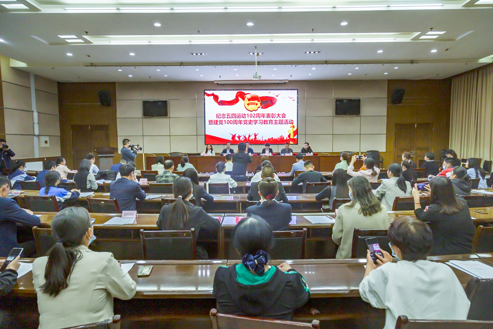 ����BET16������(�й�)Ψһ�ٷ���վ | �����������ٻ����������